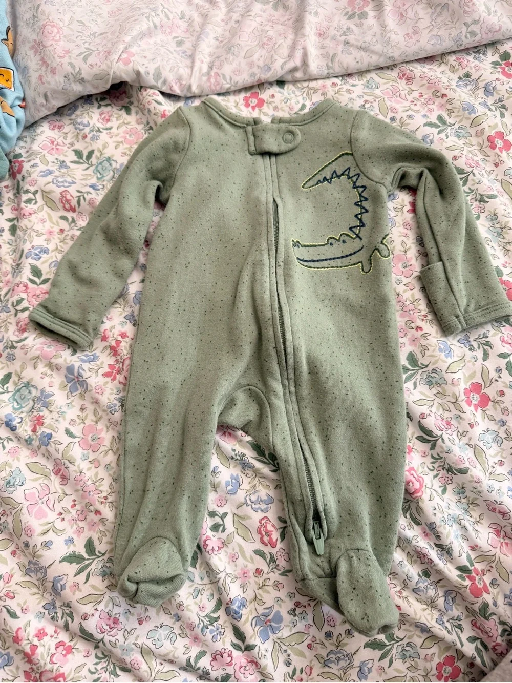 Bundle of newborn footies